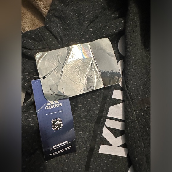 New! Mens ADIDAS NHL LA KINGS PULL OVER HOODIE SQUAD 115UA GREY/WHITE Sz Small - Picture 5 of 9